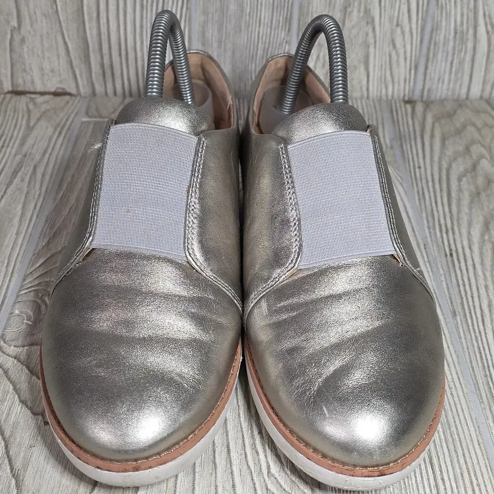 FitFlop Laceless Derby Silver Metallic Slip-On Shoes Womens Size 8.5